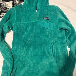 Patagonia Turquoise Fleece Pullover